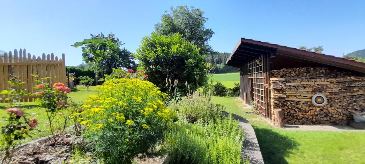 Ferienwohnung Eichkatzel Zell Exteriér fotografie